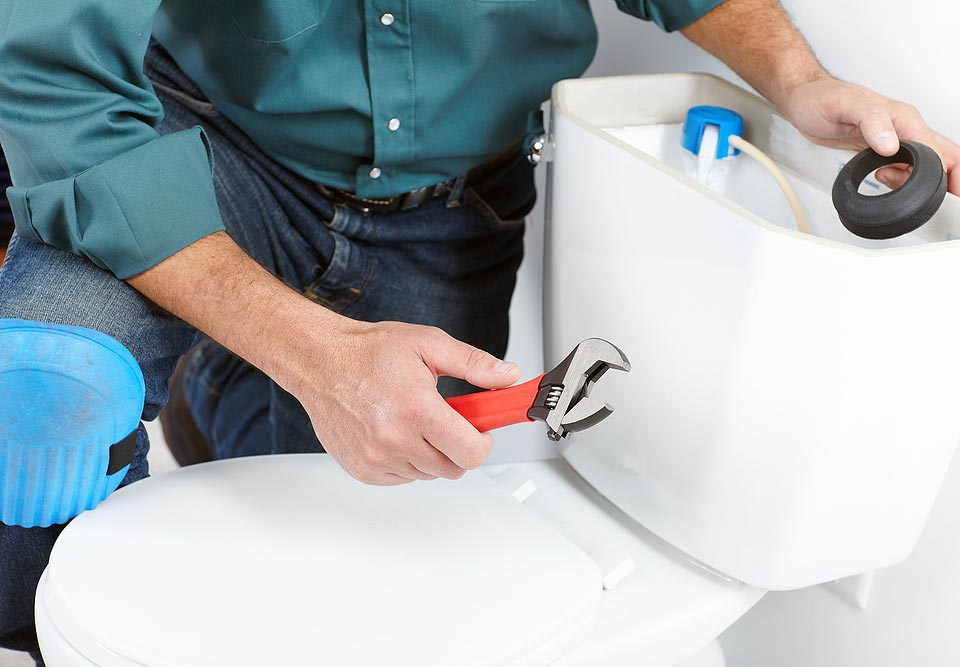 Best Plumbing Companies In NYC Repair Toilet