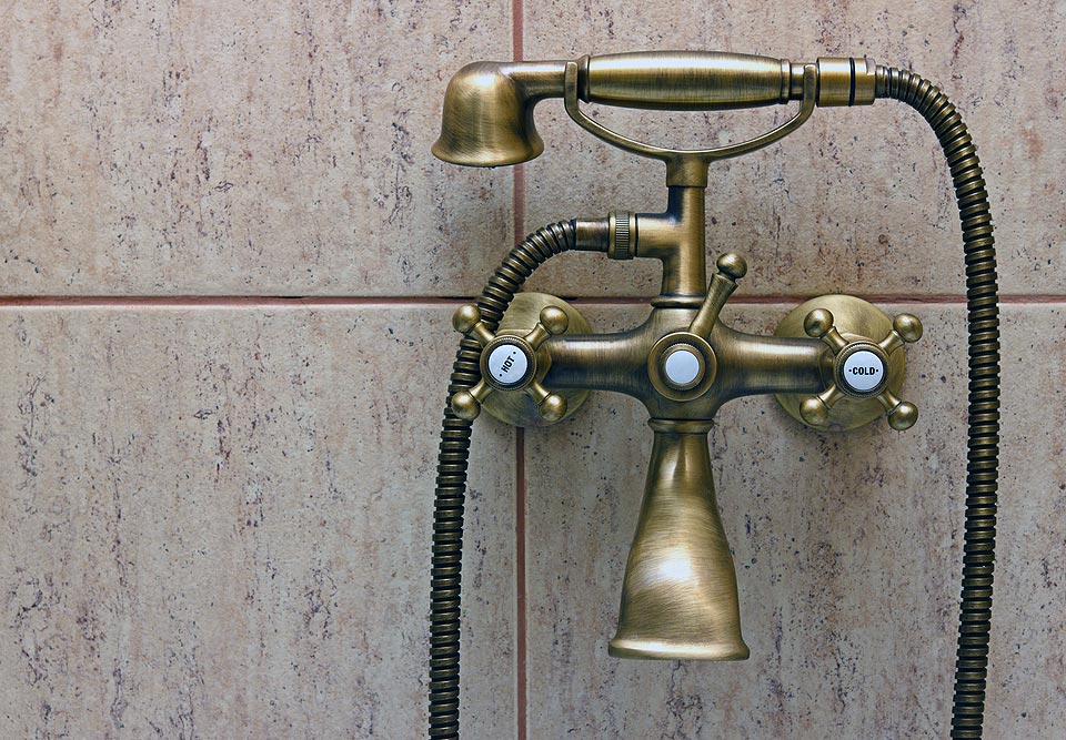 Bathtub Faucet Plumbing Contractors Near Me