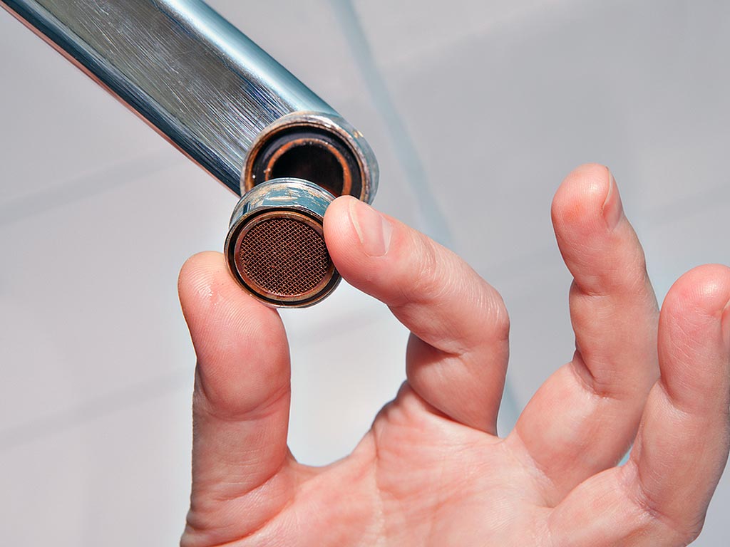 Aerator Cleaning Improve Poor Faucet Pressure